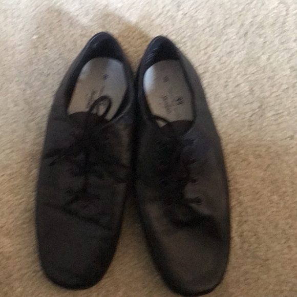 American Ballet Theatre (ABT) Leather Upper Jazz Dance Shoes w/String Tie-size 8 - Picture 2 of 10